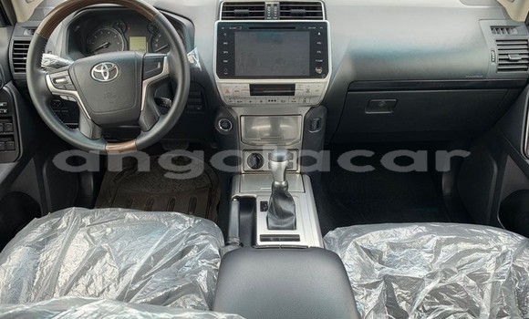 Comprar Usado Toyota Land Cruiser Prado Preto Carro em Luanda em Luanda Province Comprar Usado Toyota Land Cruiser Prado Preto Carro em Luanda em Luanda Province