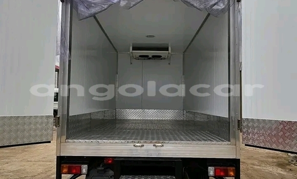 Comprar Usado Mitsubishi 3000 GT Branco Carro em Luanda em Luanda Province Comprar Usado Mitsubishi 3000 GT Branco Carro em Luanda em Luanda Province