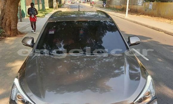 Buy Used Hyundai Santa Fe Other Car in Caluquembe in Huila