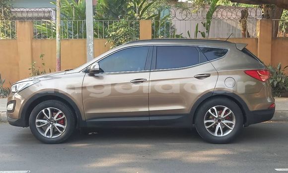 Acheter Occasion Voiture Hyundai Santa Fe Autre à Caluquembe, Huila Acheter Occasion Voiture Hyundai Santa Fe Autre à Caluquembe, Huila