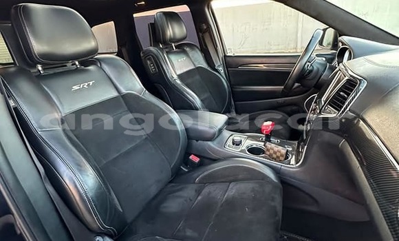 Acheter Occasion Voiture Jeep Grand Cherokee Noir à Caconda, Huila Acheter Occasion Voiture Jeep Grand Cherokee Noir à Caconda, Huila