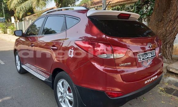 Acheter Occasion Voiture Hyundai Tucson Rouge à Luanda, Province de Luanda Acheter Occasion Voiture Hyundai Tucson Rouge à Luanda, Province de Luanda