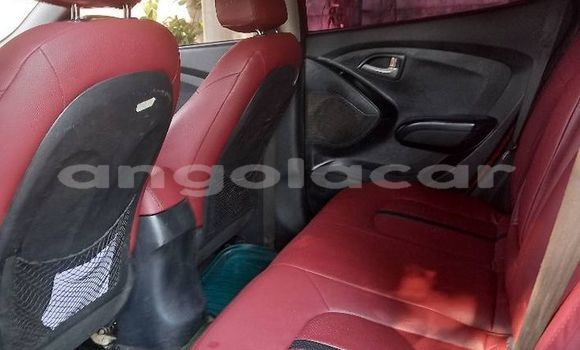 Acheter Occasion Voiture Hyundai Tucson Rouge à Luanda, Province de Luanda Acheter Occasion Voiture Hyundai Tucson Rouge à Luanda, Province de Luanda