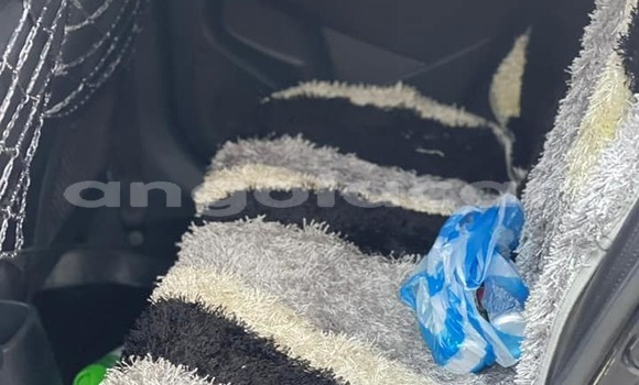 Acheter Occasion Voiture Kia rio Noir à Caluquembe, Huila Acheter Occasion Voiture Kia rio Noir à Caluquembe, Huila