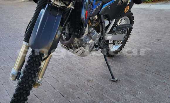Comprar Usado Suzuki DR-Z Bege Moto em Benguela em Benguela