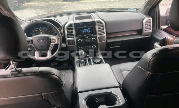 Comprar Usado Ford F–150 Vermelho Carro em Luanda em Luanda Province Comprar Usado Ford F–150 Vermelho Carro em Luanda em Luanda Province