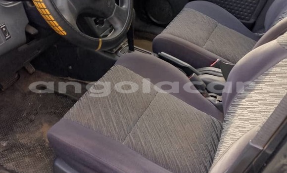 Comprar Usado Toyota RAV4 Outro Carro em Luanda em Luanda Province Comprar Usado Toyota RAV4 Outro Carro em Luanda em Luanda Province