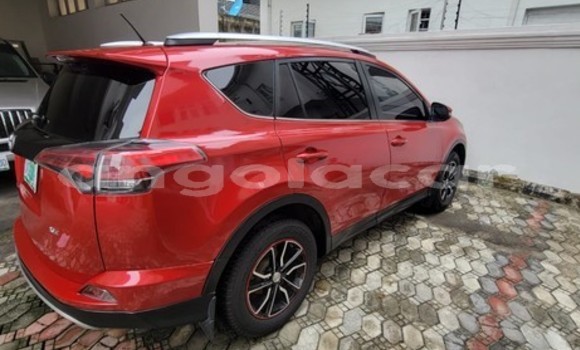 Comprar Usado Toyota RAV4 Vermelho Carro em Luanda em Luanda Province Comprar Usado Toyota RAV4 Vermelho Carro em Luanda em Luanda Province