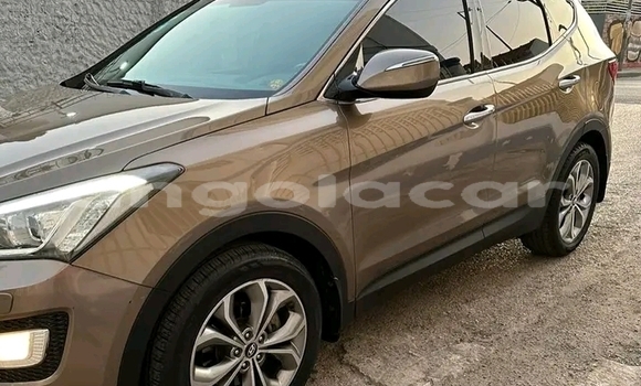 Buy Used Hyundai Santa Fe Other Car in Luanda in Luanda Province Buy Used Hyundai Santa Fe Other Car in Luanda in Luanda Province