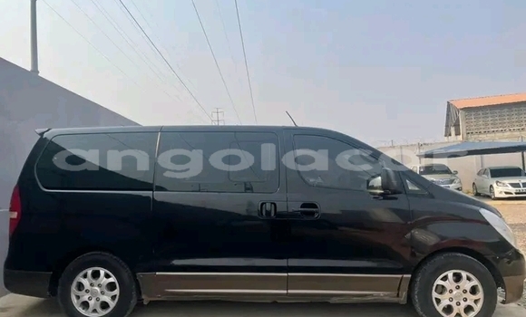 Comprar Usado Hyundai H1 Preto Carro em Luanda em Luanda Province