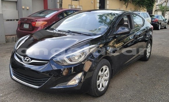 Acheter Occasion Voiture Hyundai Elantra Noir à Luanda, Province de Luanda Acheter Occasion Voiture Hyundai Elantra Noir à Luanda, Province de Luanda
