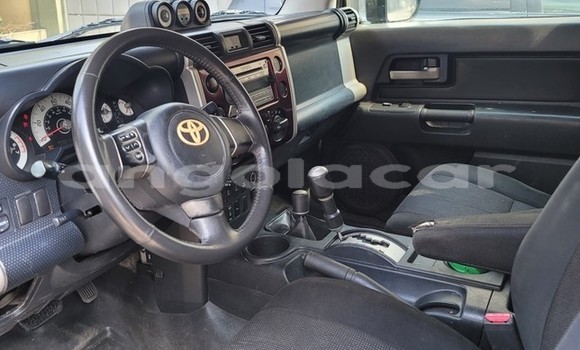 Buy Used Toyota FJ Cruiser Other Car in Luanda in Luanda Province Buy Used Toyota FJ Cruiser Other Car in Luanda in Luanda Province