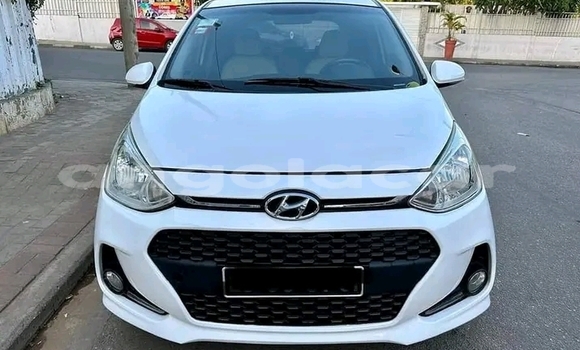 Acheter Occasion Voiture Hyundai i10 Blanc à Luanda, Province de Luanda Acheter Occasion Voiture Hyundai i10 Blanc à Luanda, Province de Luanda
