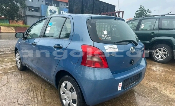 Comprar Usado Toyota Yaris Azul Carro em Luanda em Luanda Province Comprar Usado Toyota Yaris Azul Carro em Luanda em Luanda Province