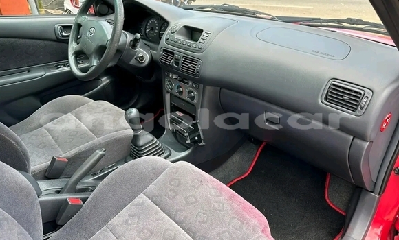 Acheter Occasion Voiture Toyota Corolla Rouge à Luanda, Province de Luanda Acheter Occasion Voiture Toyota Corolla Rouge à Luanda, Province de Luanda