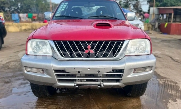 Acheter Occasion Voiture Mitsubishi L200 Rouge à Luanda, Province de Luanda Acheter Occasion Voiture Mitsubishi L200 Rouge à Luanda, Province de Luanda