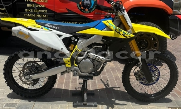 Acheter Occasion Moto Suzuki RM Beige à Luanda, Province de Luanda Acheter Occasion Moto Suzuki RM Beige à Luanda, Province de Luanda
