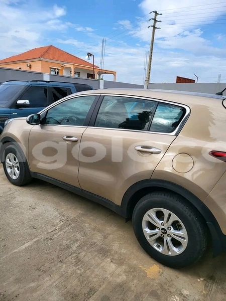 Big with watermark kia sportage luanda province luanda 35697