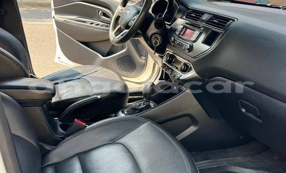 Comprar Usado Kia rio Branco Carro em Luanda em Luanda Province Comprar Usado Kia rio Branco Carro em Luanda em Luanda Province