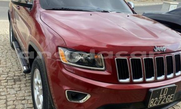 Buy Used Jeep Grand Cherokee Red Car in Luanda in Luanda Province Buy Used Jeep Grand Cherokee Red Car in Luanda in Luanda Province