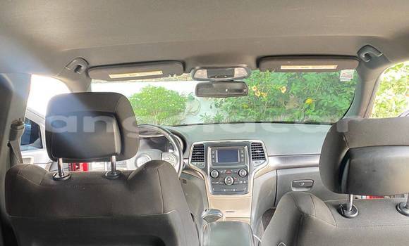 Comprar Usado Jeep Grand Cherokee Vermelho Carro em Luanda em Luanda Province Comprar Usado Jeep Grand Cherokee Vermelho Carro em Luanda em Luanda Province