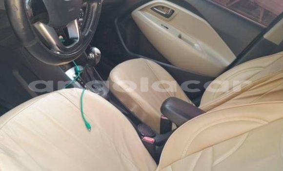 Comprar Usado Kia rio Preto Carro em Luanda em Luanda Province Comprar Usado Kia rio Preto Carro em Luanda em Luanda Province