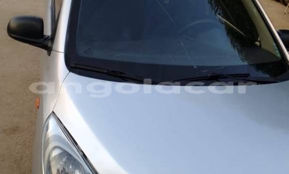Comprar Usado Hyundai i10 Azul Carro em Luanda em Luanda Province Comprar Usado Hyundai i10 Azul Carro em Luanda em Luanda Province