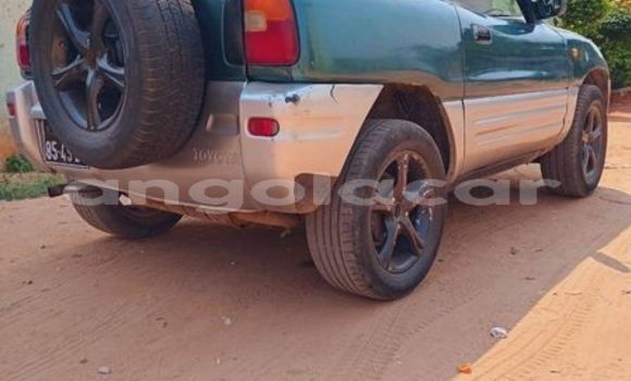 Comprar Usado Toyota RAV4 Verde Carro em Luanda em Luanda Province Comprar Usado Toyota RAV4 Verde Carro em Luanda em Luanda Province