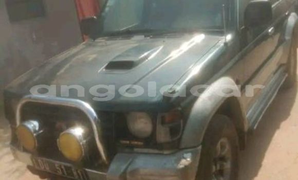Acheter Occasion Voiture Mitsubishi Pajero Vert à Luanda, Province de Luanda Acheter Occasion Voiture Mitsubishi Pajero Vert à Luanda, Province de Luanda