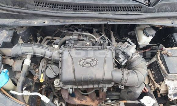 Acheter Occasion Voiture Hyundai i10 Beige à Luanda, Province de Luanda Acheter Occasion Voiture Hyundai i10 Beige à Luanda, Province de Luanda