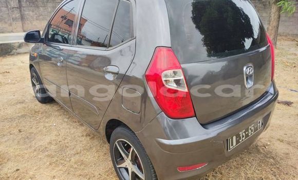 Acheter Occasion Voiture Hyundai i10 Beige à Luanda, Province de Luanda Acheter Occasion Voiture Hyundai i10 Beige à Luanda, Province de Luanda