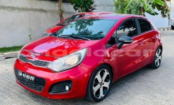 Acheter Occasion Voiture Kia rio Rouge à Luanda, Province de Luanda