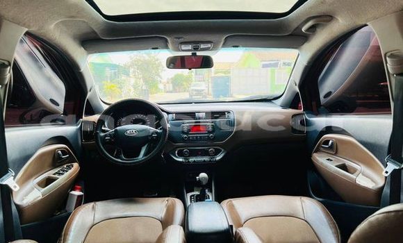 Acheter Occasion Voiture Kia rio Rouge à Luanda, Province de Luanda Acheter Occasion Voiture Kia rio Rouge à Luanda, Province de Luanda