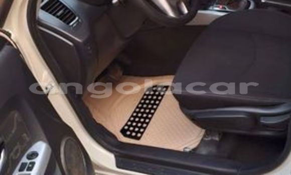 Acheter Occasion Voiture Kia Soul Blanc à Luanda, Province de Luanda