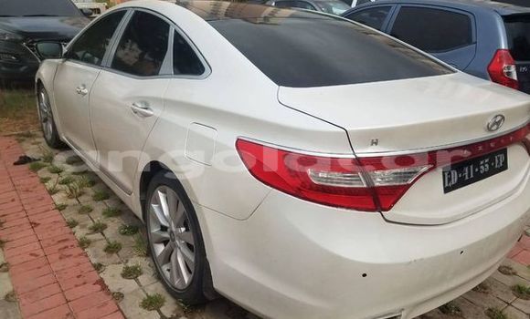 Comprar Usado Hyundai Azera Branco Carro em Luanda em Luanda Province Comprar Usado Hyundai Azera Branco Carro em Luanda em Luanda Province