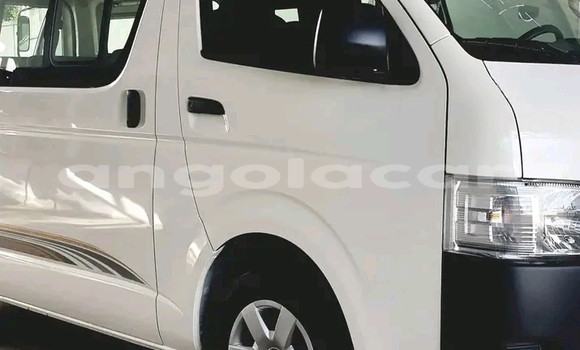 Acheter Occasion Voiture Toyota Hiace Blanc à Luanda, Province de Luanda Acheter Occasion Voiture Toyota Hiace Blanc à Luanda, Province de Luanda