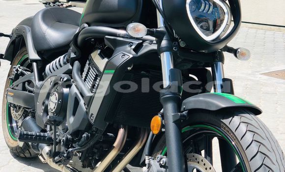 Comprar Usado Kawasaki Vulcan Preto Moto em Luanda em Luanda Province