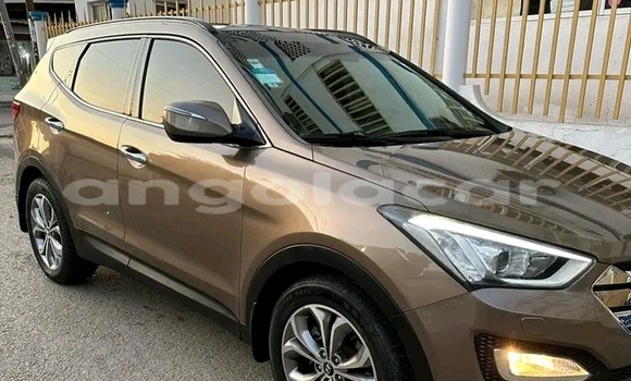 Buy Used Hyundai Santa Fe Other Car in Luanda in Luanda Province