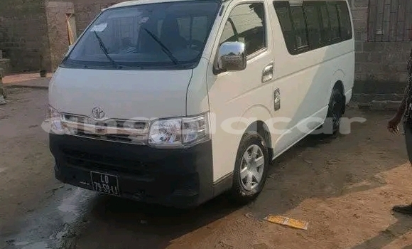 Comprar Usado Toyota Origin Branco Carro em Camacupa em Bie Comprar Usado Toyota Origin Branco Carro em Camacupa em Bie