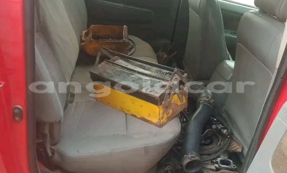 Comprar Usado Toyota Hilux Outro Carro em Longonjo em Huambo Comprar Usado Toyota Hilux Outro Carro em Longonjo em Huambo