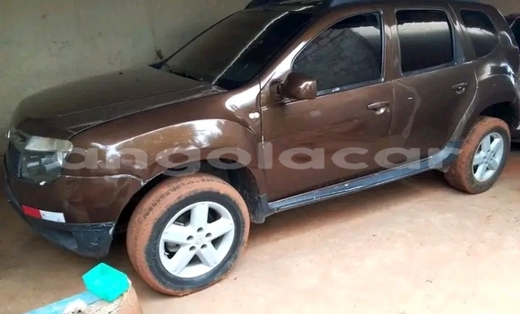 Comprar Usado Ford C-MAX Outro Carro em Camacupa em Bie Comprar Usado Ford C-MAX Outro Carro em Camacupa em Bie