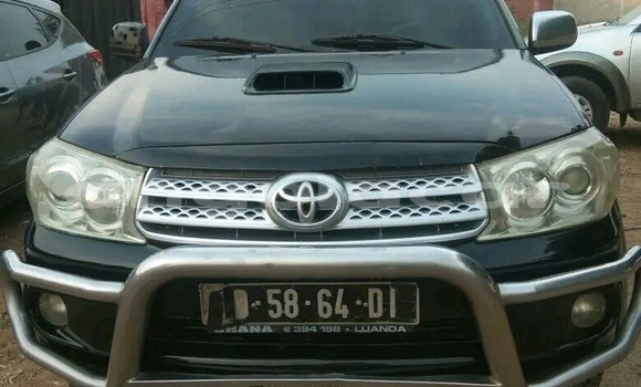 Comprar Usado Toyota Fortuner Outro Carro em Lucapa em Lunda Norte Province Comprar Usado Toyota Fortuner Outro Carro em Lucapa em Lunda Norte Province