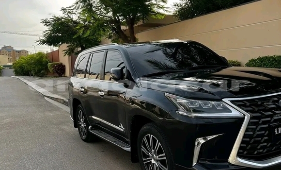 Comprar Usado Lexus LX 570 Outro Carro em Huambo em Huambo Comprar Usado Lexus LX 570 Outro Carro em Huambo em Huambo