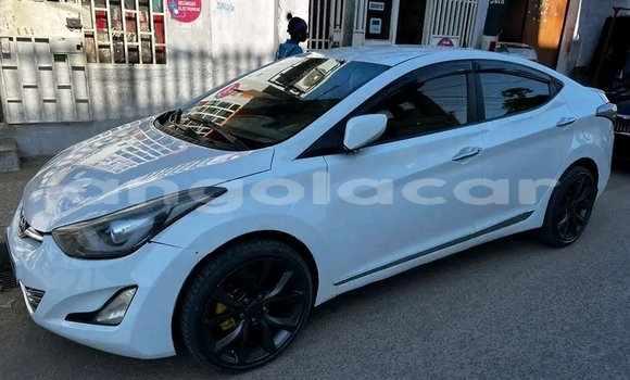 Buy Used Hyundai Elantra White Car in Benguela in Benguela Buy Used Hyundai Elantra White Car in Benguela in Benguela