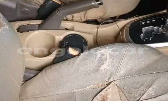 Buy Used Hyundai Accent Other Car in Benguela in Benguela Buy Used Hyundai Accent Other Car in Benguela in Benguela