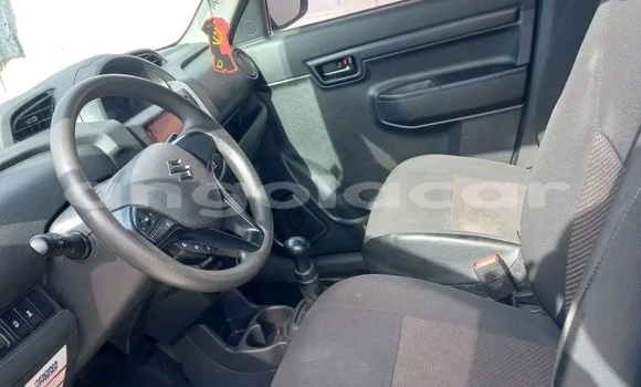 Comprar Usado Suzuki Splash Outro Carro em Luanda em Luanda Province Comprar Usado Suzuki Splash Outro Carro em Luanda em Luanda Province