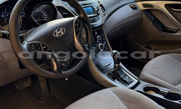 Comprar Usado Hyundai Elantra Azul Carro em Luanda em Luanda Province Comprar Usado Hyundai Elantra Azul Carro em Luanda em Luanda Province