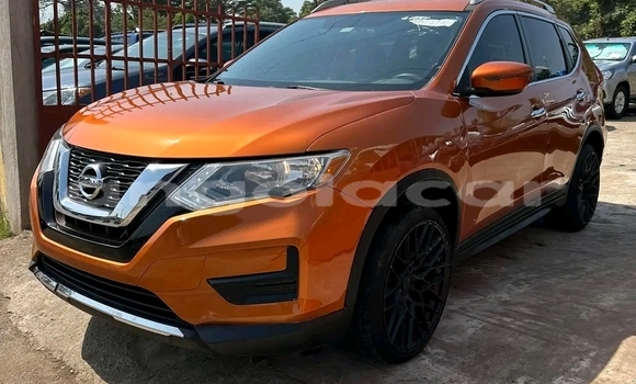 Comprar Usado Nissan Rogue Marrom Carro em Luanda em Luanda Province