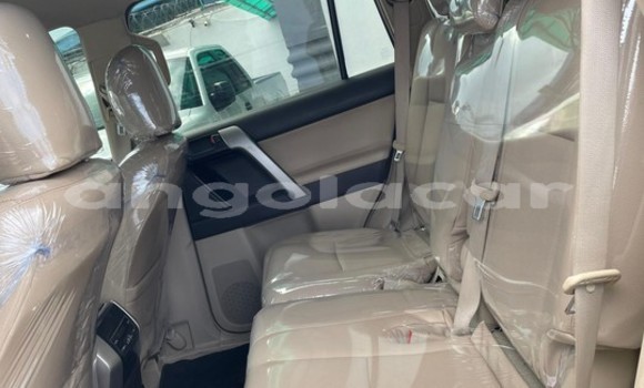 Acheter Occasion Voiture Toyota Land Cruiser Prado Noir à Luanda, Province de Luanda Acheter Occasion Voiture Toyota Land Cruiser Prado Noir à Luanda, Province de Luanda
