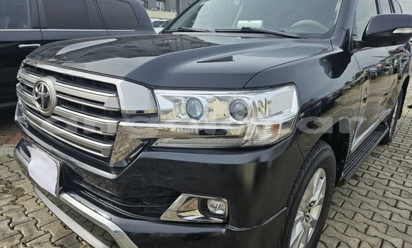 Comprar Usado Toyota Land Cruiser Prado Preto Carro em Luanda em Luanda Province Comprar Usado Toyota Land Cruiser Prado Preto Carro em Luanda em Luanda Province